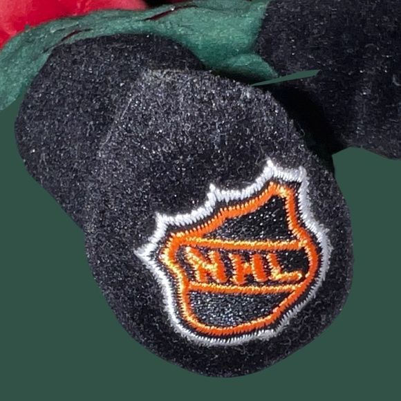 L  - Picture 3 of 5